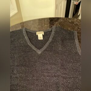 LLBean, men’s 100% lambswool, size L